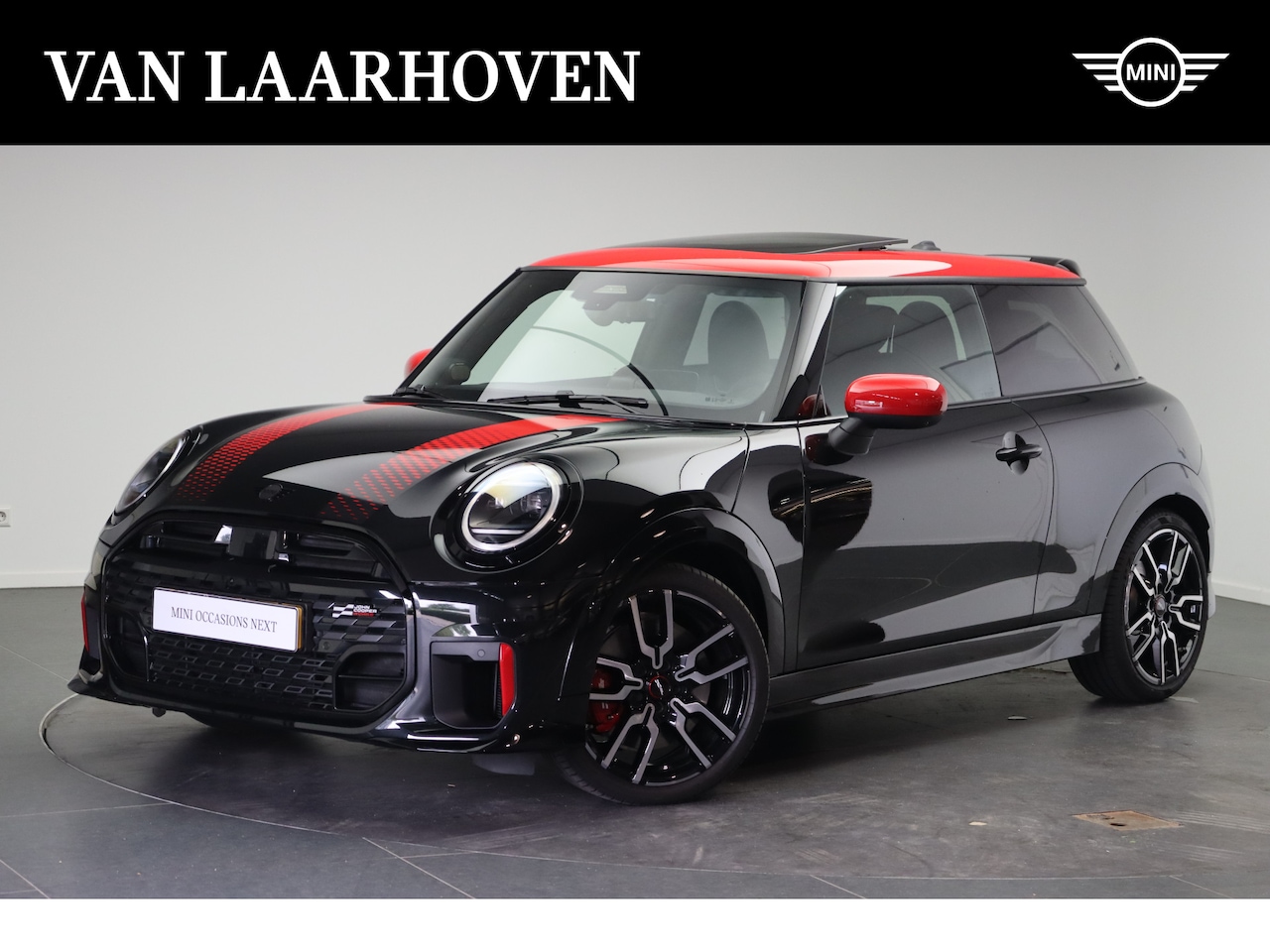 MINI John Cooper Works - Hatchback Automaat / Pakket XL / 18" JCW Lap Spoke 2-tone - AutoWereld.nl