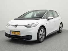Volkswagen ID.3 - Pure 45 kWh 150 PK | SoH 92 %| LED | Adaptieve Cruise Control | Steunhaak | Climate Contro