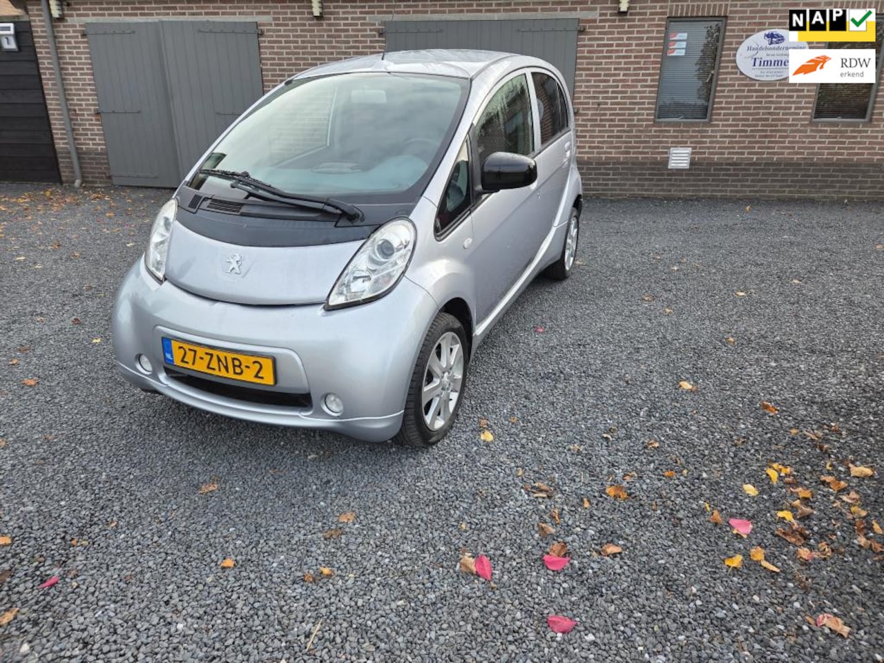 Peugeot iOn - Active Active - AutoWereld.nl