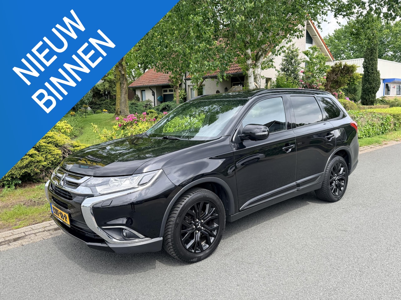 Mitsubishi Outlander - 2.0 150PK 7P. Automaat•Pano•Camera - AutoWereld.nl