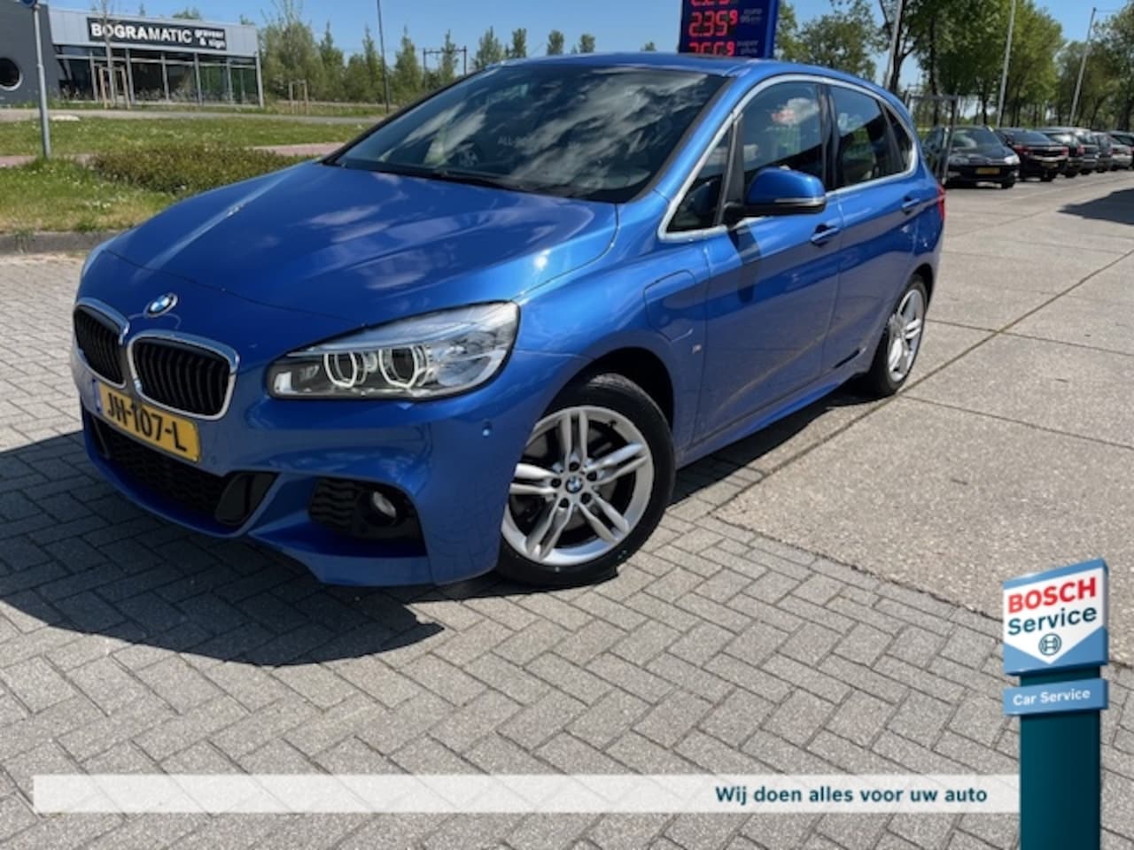 BMW 2-serie Active Tourer - (f45) 225xe 224pk Aut Model M Sport High Executive - AutoWereld.nl