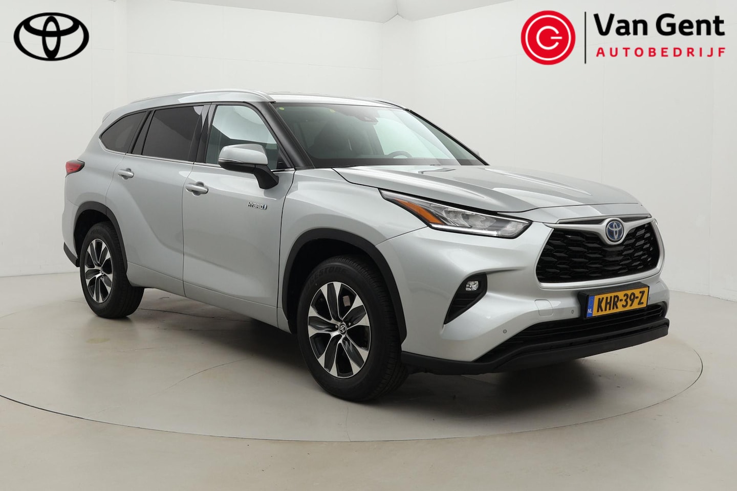 Toyota Highlander - 7 pers. 2.5 AWD Hybrid Executive | Dodehoek detectie | Stoelverwarming | Leder | Apple Car - AutoWereld.nl
