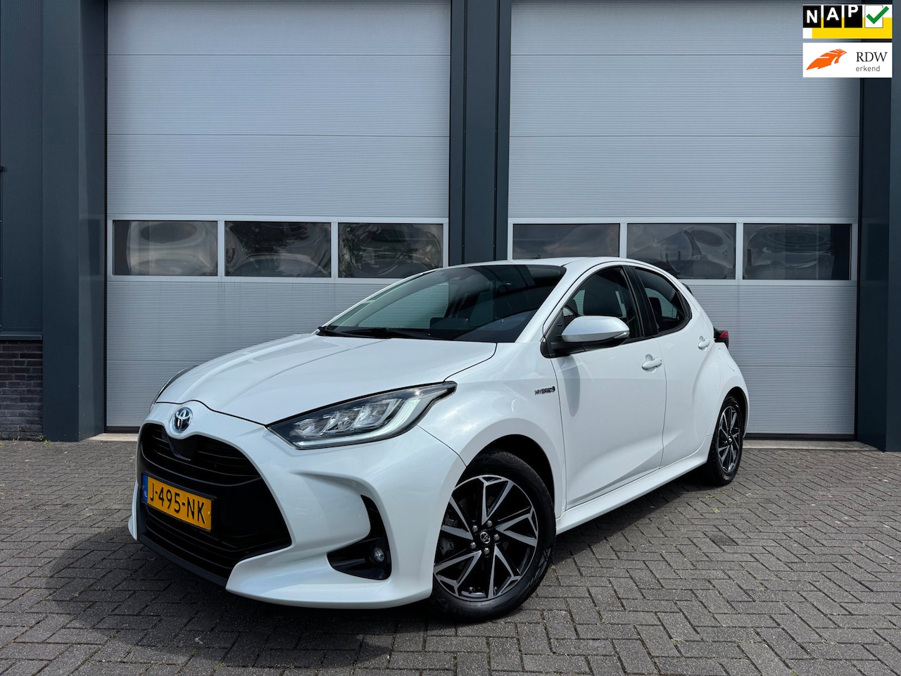 Toyota Yaris - 1.5 Hybrid 115 First Edition NAP Trekhaak - AutoWereld.nl