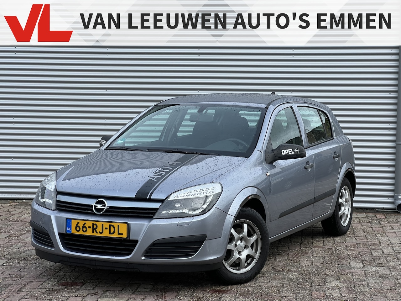 Opel Astra - 1.6 Essentia | Nieuw Binnen! | Airco | PDC | Cruise - AutoWereld.nl