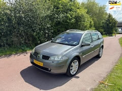 Renault Mégane Grand Tour - 2.0-16V Dynamique Comfort |Autom.|