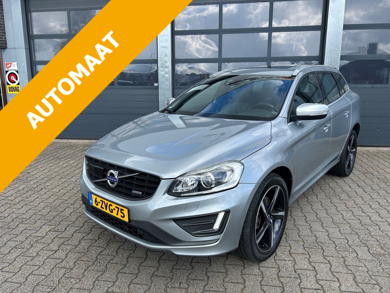 Volvo XC60 - 2.0 T6 306pk Geartronic R-Design - AutoWereld.nl