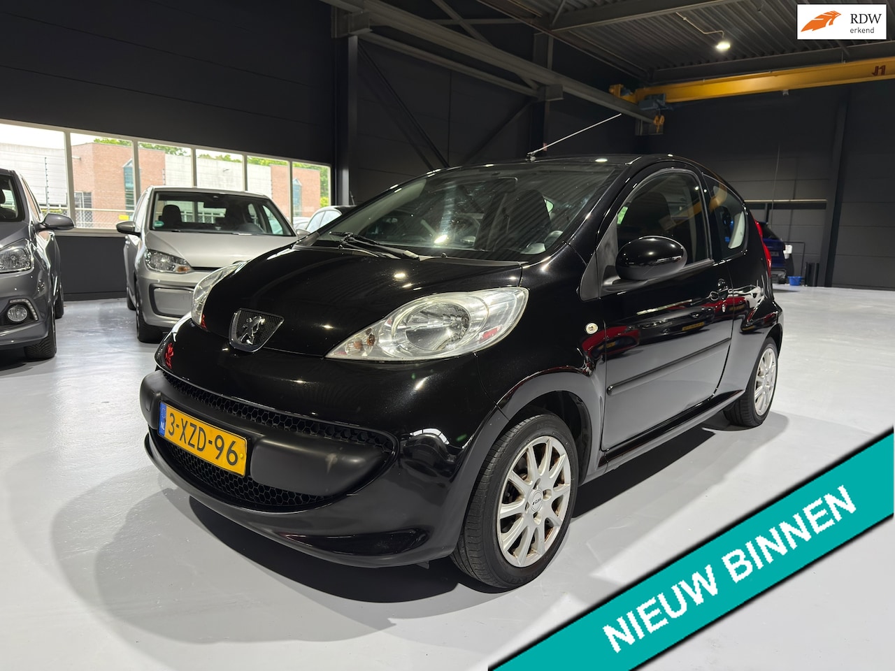 Peugeot 107 - 1.0-12V XS Automaat | Airco | Elektr. Ramen |APK - AutoWereld.nl