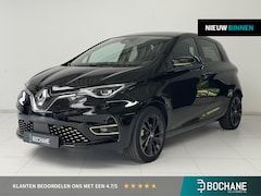 Renault Zoe - R135 Iconic 52 kWh | SOH 95% | Achteruitrijcamera | Stoelverwarming | Trekhaak | Climate C