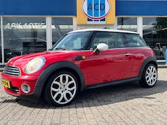 MINI Cooper - 1.6 120PK | Leder sportinterieur | 17inch Lmvelgen |