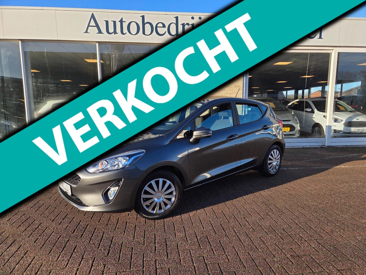 Ford Fiesta - 1.0 EcoBoost 100PK ! Carplay/Android * PDC * Cruise * Automatische lichten * Rijklaar - AutoWereld.nl