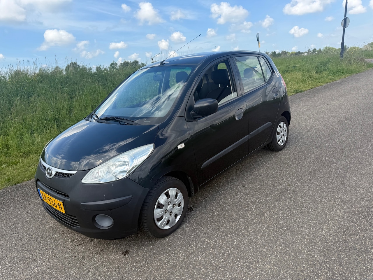 Hyundai i10 - 1.1 Active incl NW APK KL BEURT EN GARANTIE ! - AutoWereld.nl