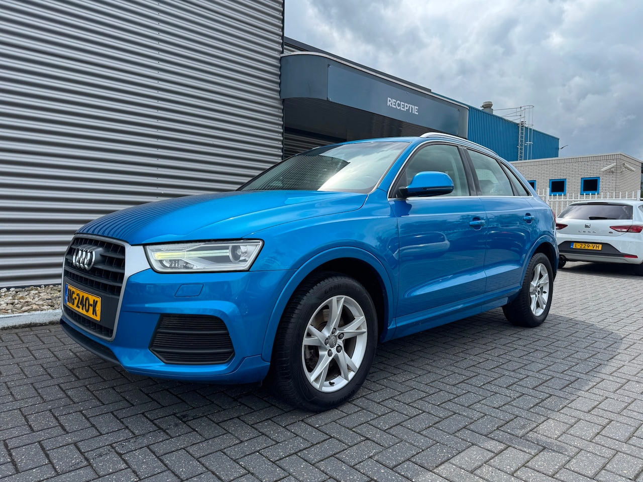Audi Q3 - 2.0 TFSI quattro Sport Pro Line | 1e Eigenaar - AutoWereld.nl