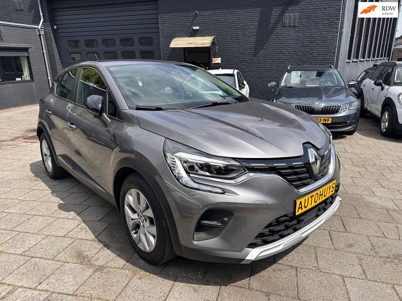 Renault Captur - 1.0 TCe|90pk|Trekhaak|Clima|Cruise Control - AutoWereld.nl