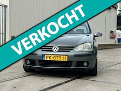 Volkswagen Golf - 1.6 FSI Turijn Xenon/Carplay/Stoelverw/17inc