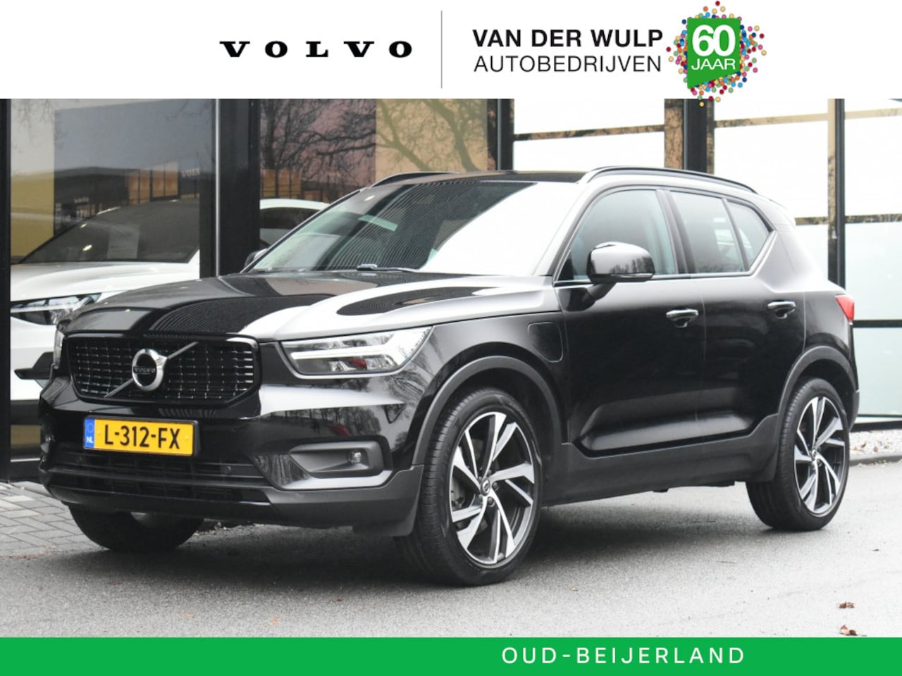 Volvo XC40 - T4 211pk [Plug-in] R-Design Expression | 20'' | Driver Assist | - AutoWereld.nl