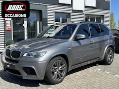 BMW X5M - 4.4i 555pk Akrapovic | Facelift | Panodak | Keyless entry & Go