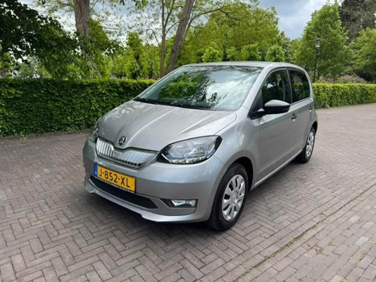 Skoda Citigo e-iV - EV Ambition Cruise control/Stoelverwarming/PDC Achter/Fabrieksgarantie - AutoWereld.nl