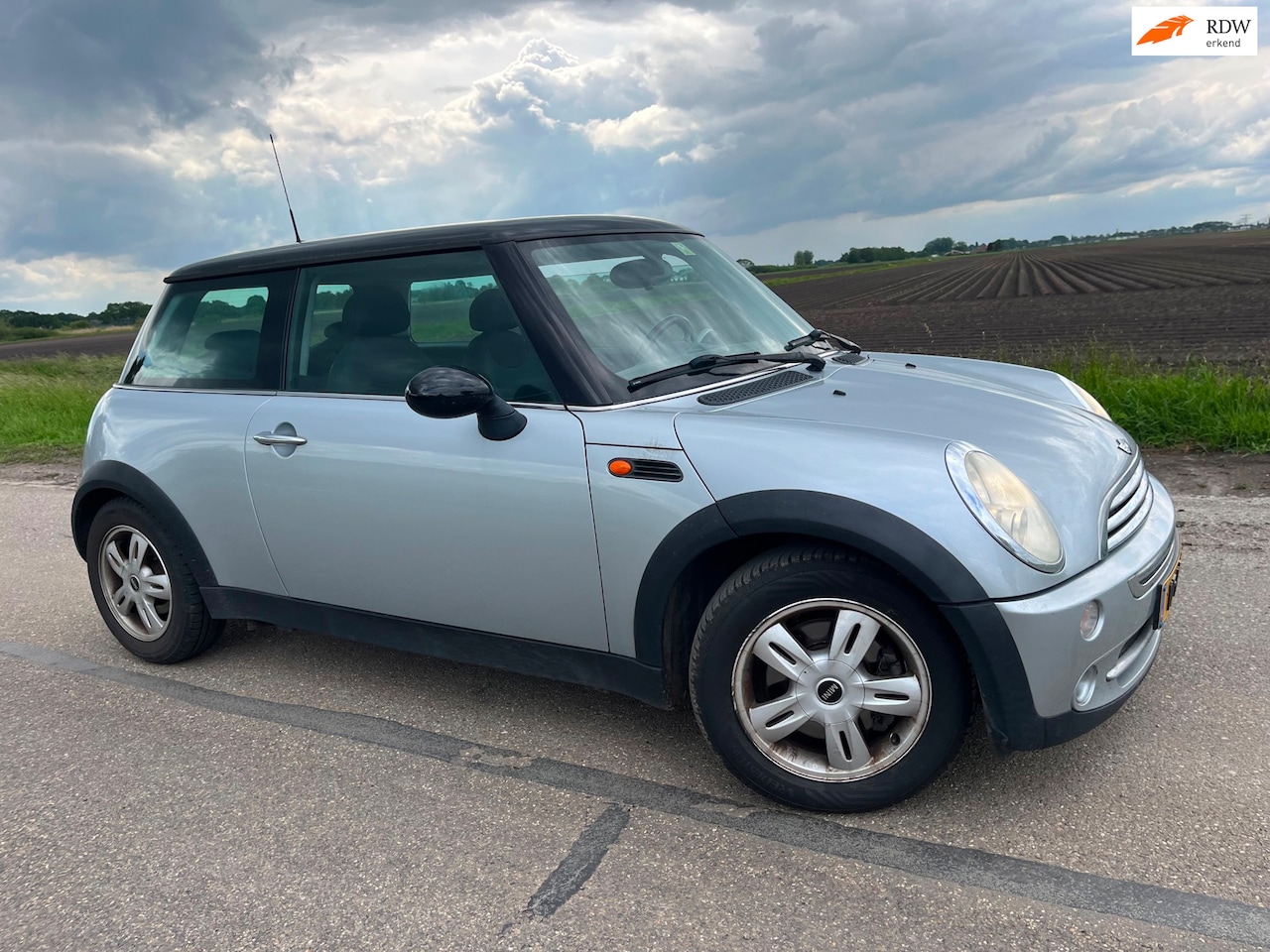 MINI Cooper - 1.6 Pepper / 96.000km!! Topstaat - AutoWereld.nl