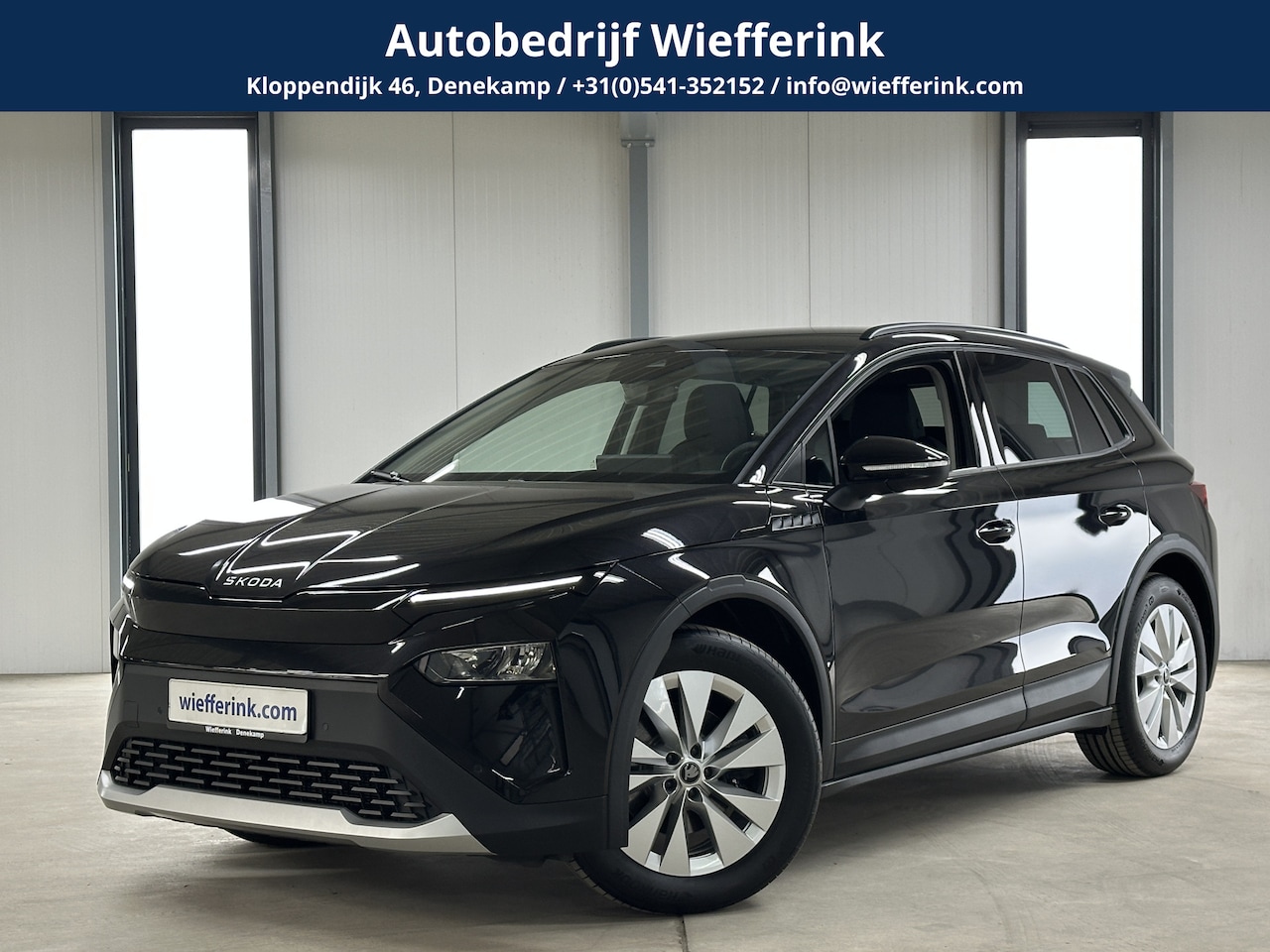 Skoda Elroq - 60 Business Edition Tour 204 pk | ACC | Stoel- & Stuurverwarming | Camera | Navi | Draadlo - AutoWereld.nl