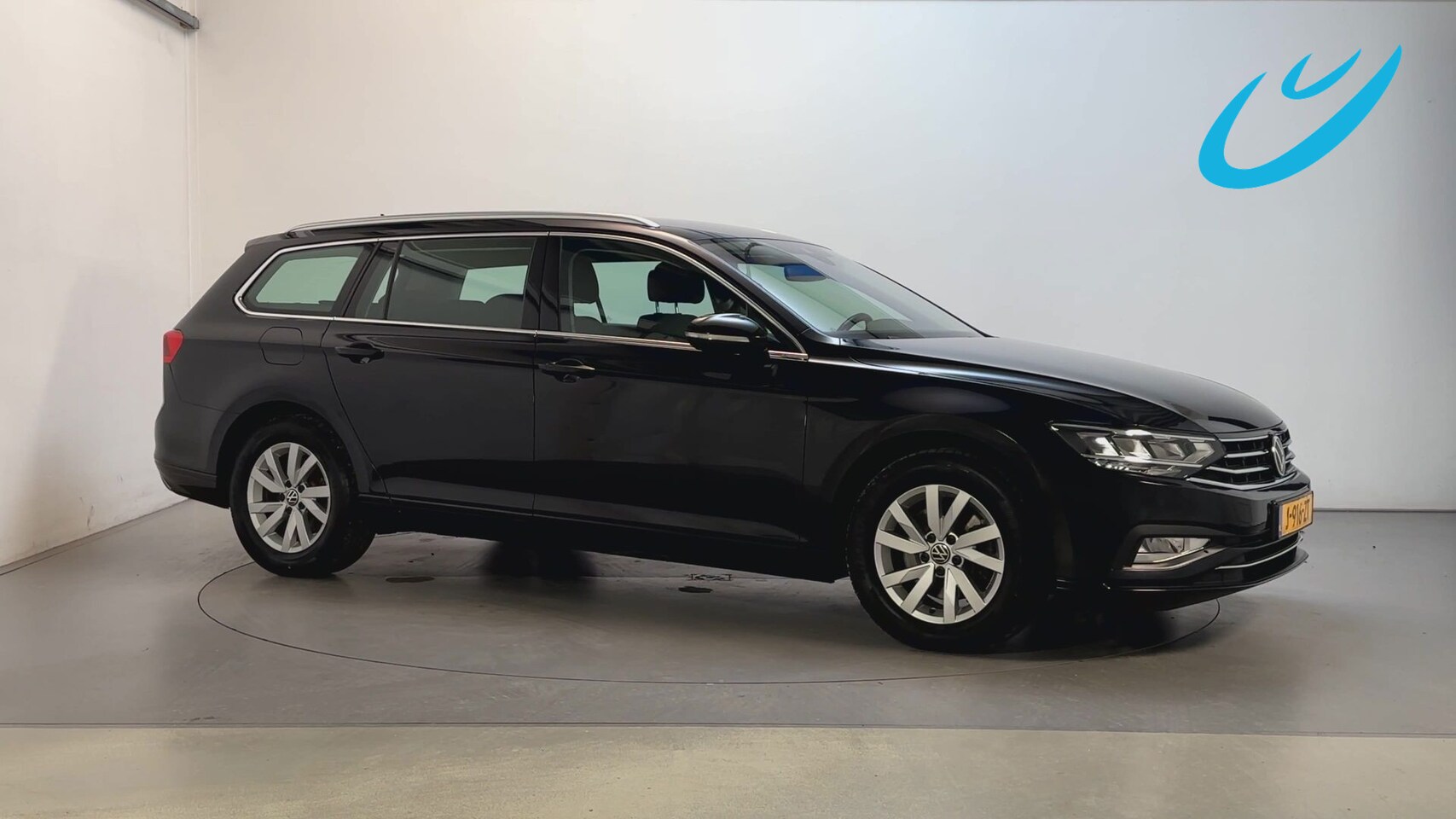 Volkswagen Passat Variant - 1.5 TSI 150pk DSG Business Camera Virtual Cockpit Navigatie App-Connect - AutoWereld.nl