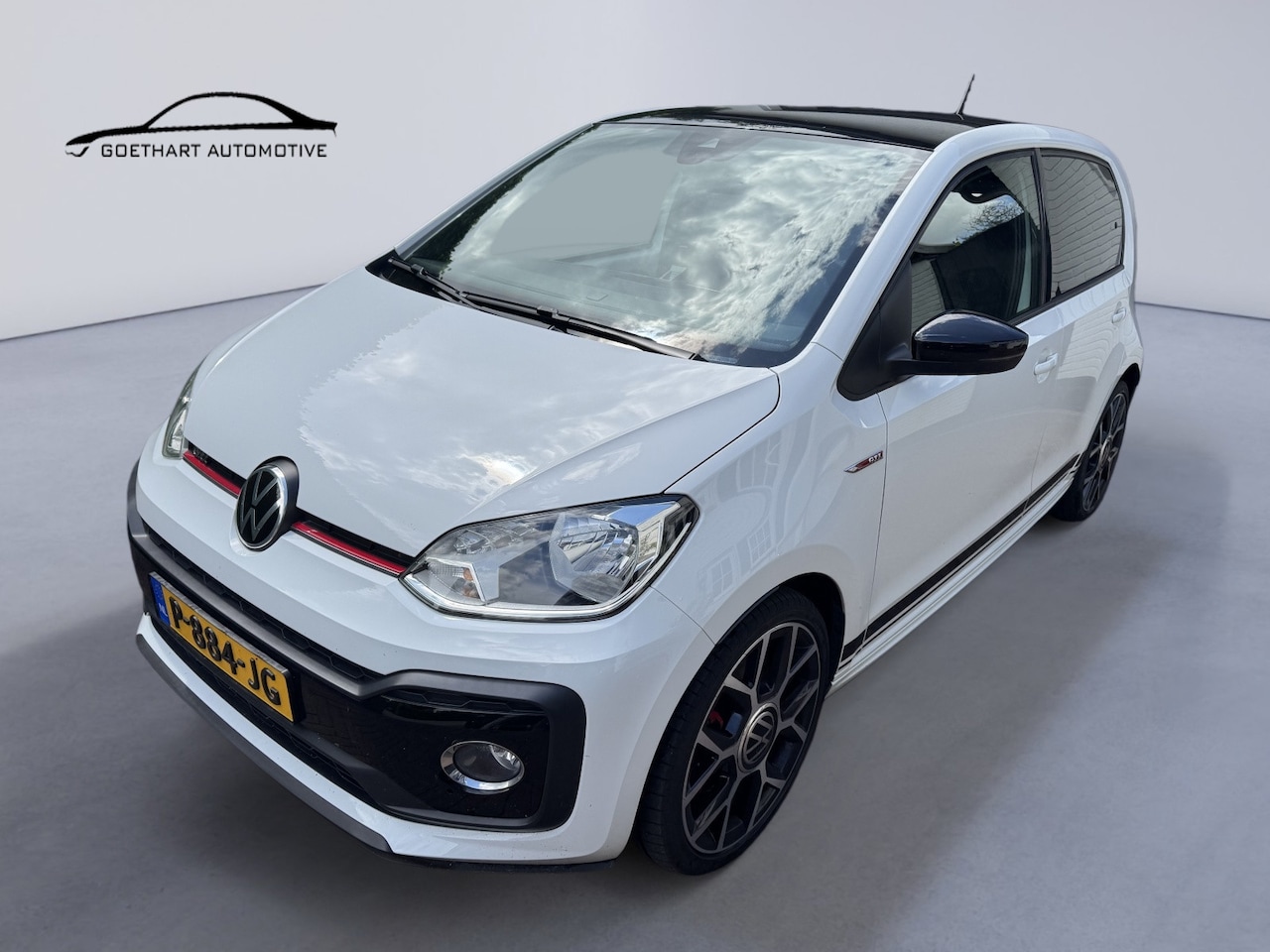 Volkswagen Up! - 1.0 TSI GTI / Beats / Camera / App / Dealer onderhouden - AutoWereld.nl