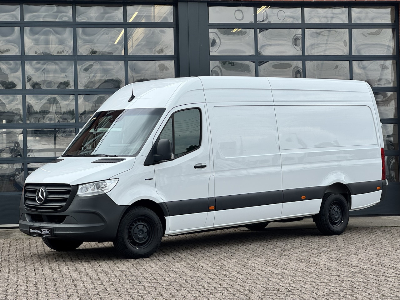 Mercedes-Benz eSprinter - 414 L3H2 | 113 kWh | WLTP 450km | Trekhaak | Camera | Cruise | Certified 24 mnd garantie - AutoWereld.nl