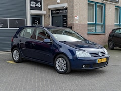 Volkswagen Golf - 1.4 Trendline