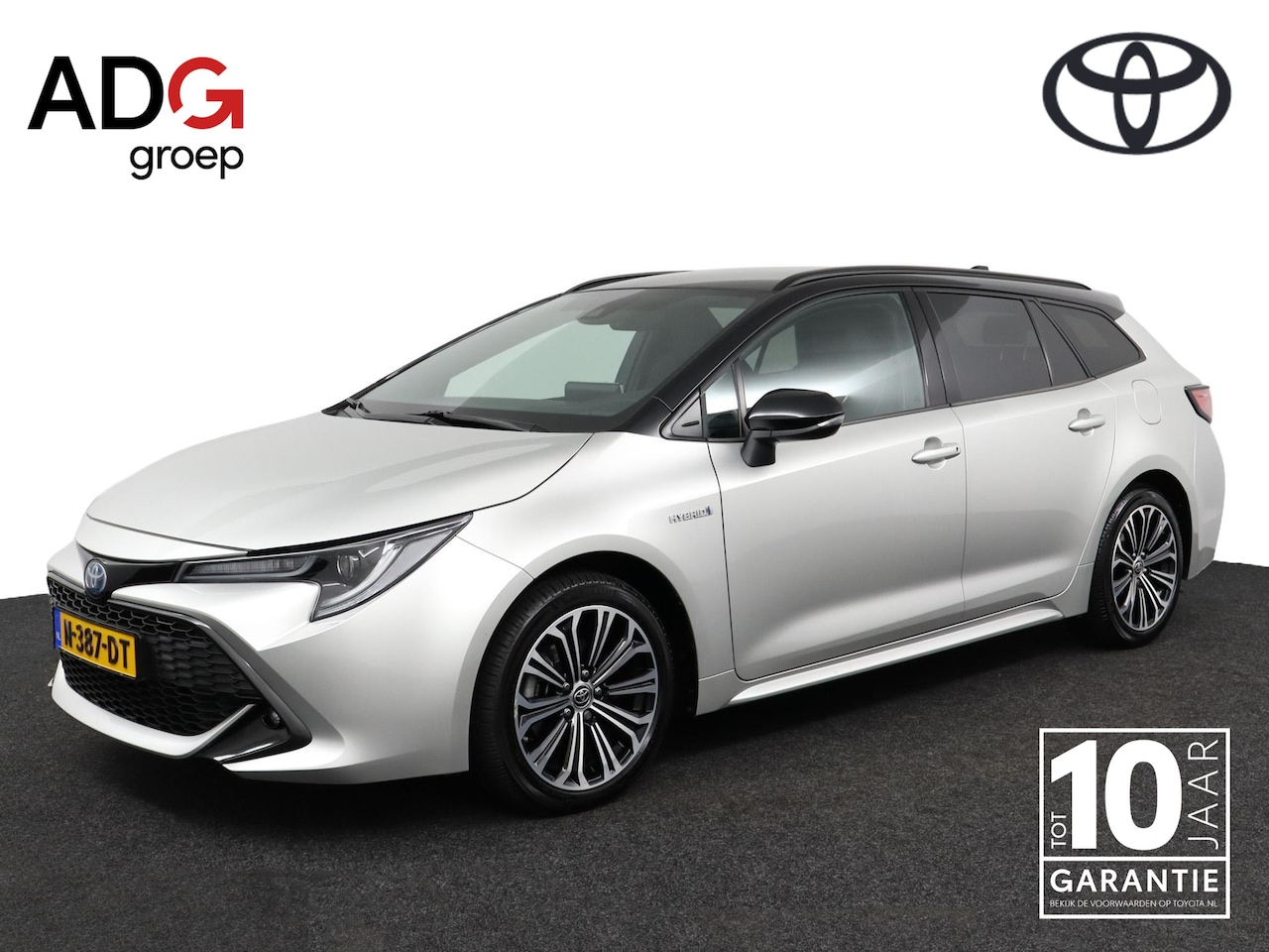 Toyota Corolla Touring Sports - 1.8 Hybrid Dynamic | two-tone | Navigatie | Trekhaak | Apple Carplay/Android Auto | - AutoWereld.nl