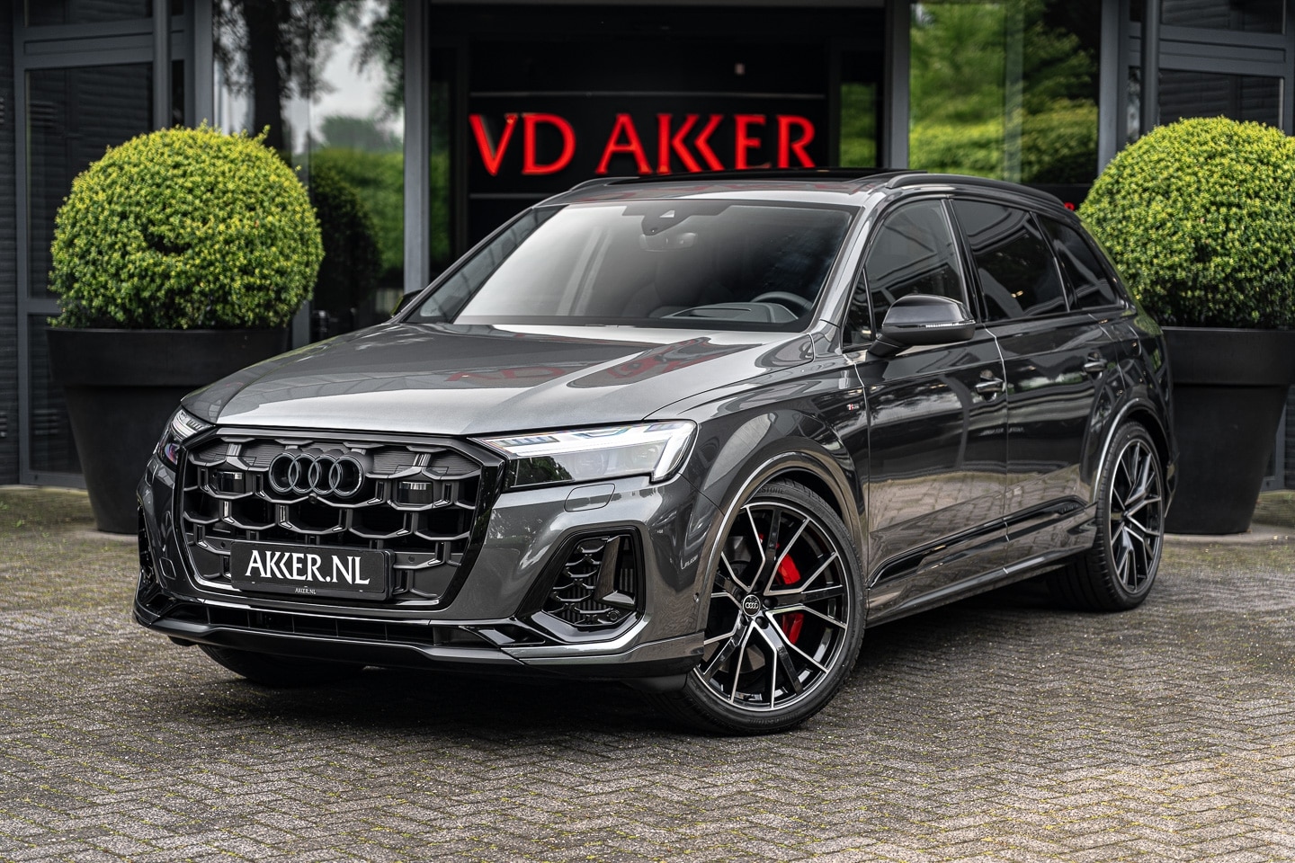 Audi Q7 - 60 TFSI e Massage | Achterasbesturing | Alcantara Hemel | Head-up | Laserlicht - AutoWereld.nl