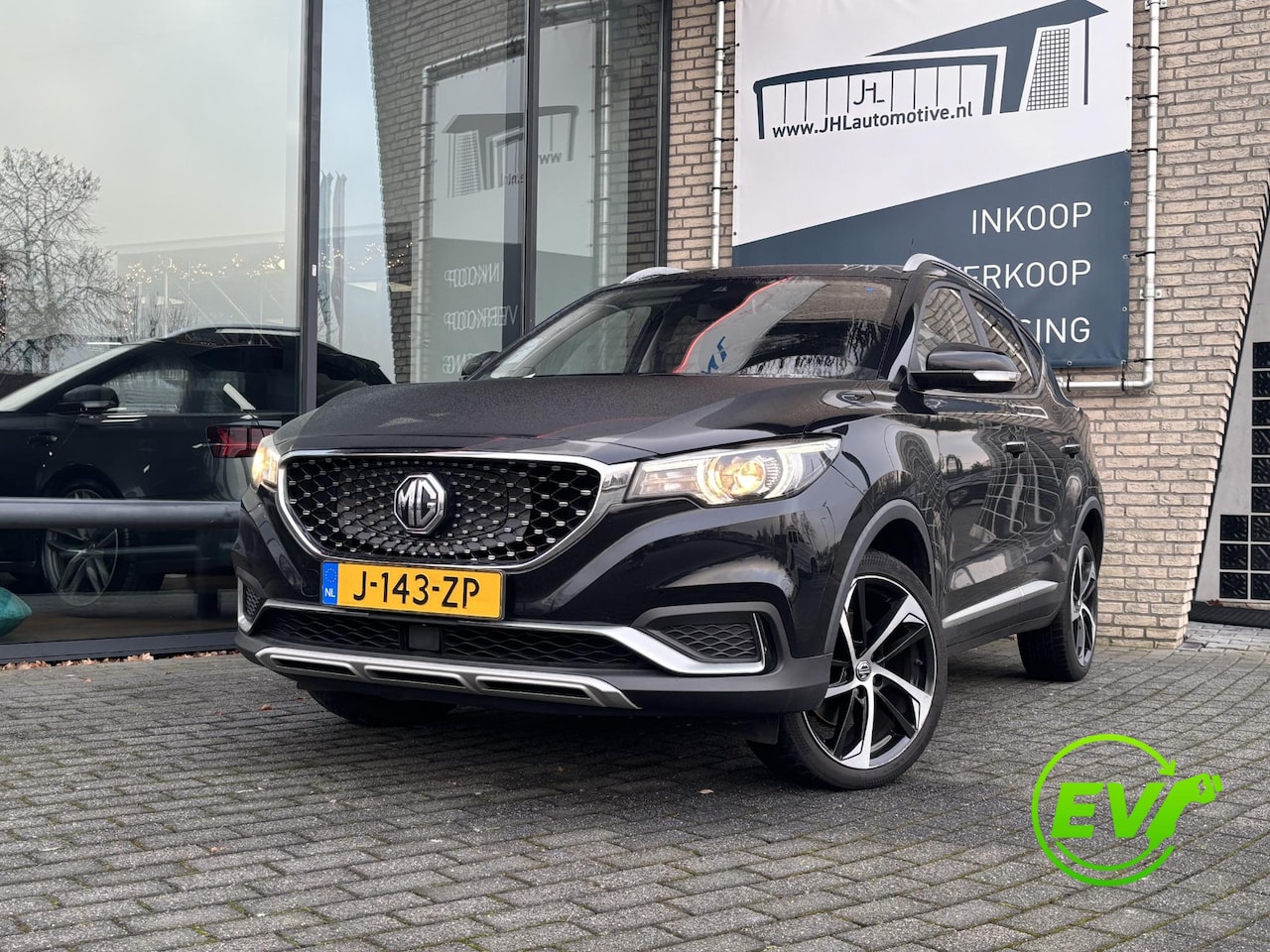 MG ZS - Luxury 45 kWh*PANO*ECC*CAMERA*ACC*CARP - AutoWereld.nl