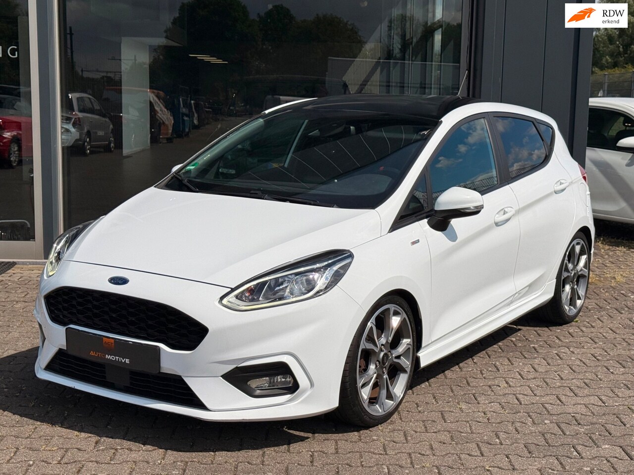Ford Fiesta - 1.0 EcoBoost ST-Line 1.0 EcoBoost ST-Line - AutoWereld.nl