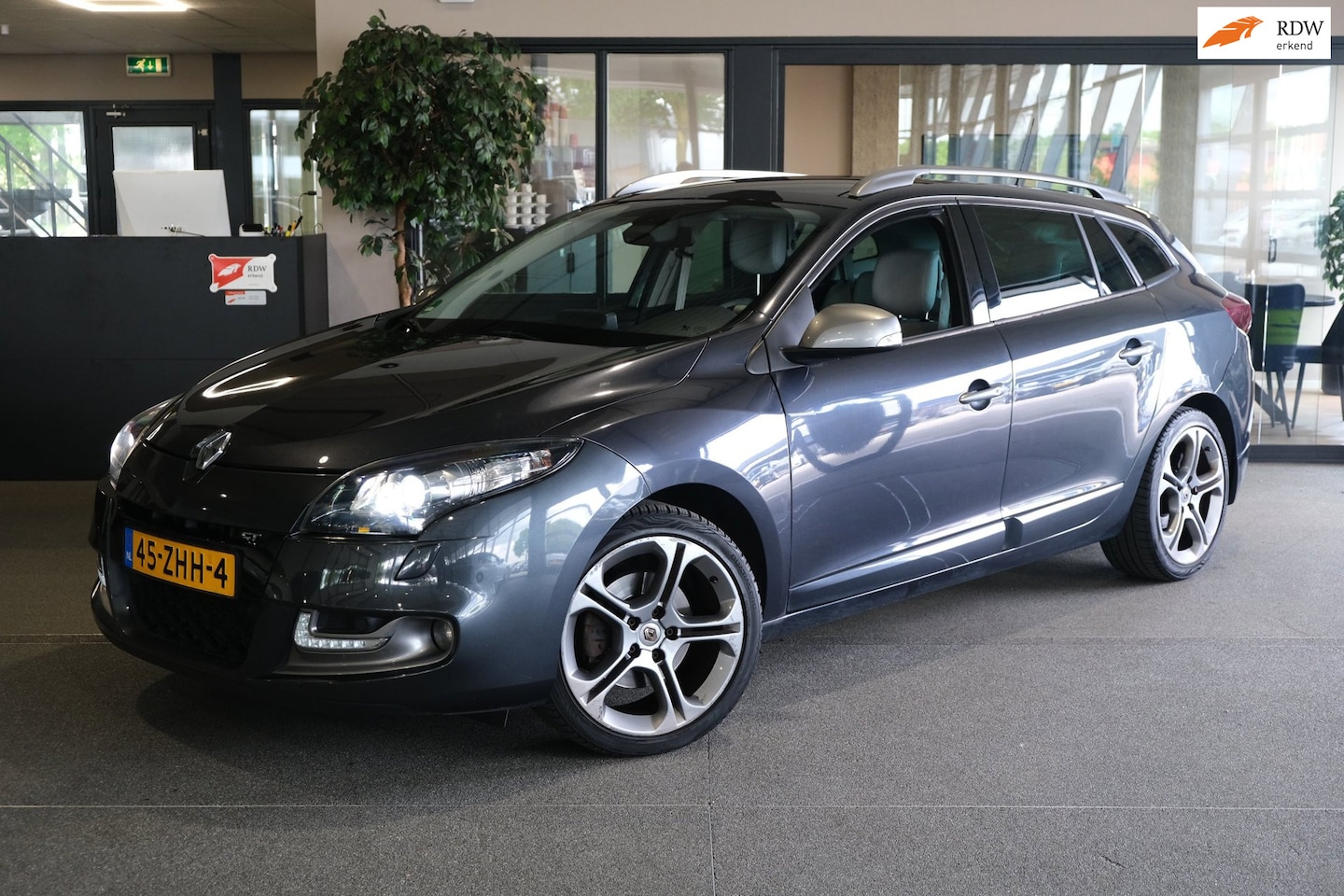 Renault Mégane Estate - 2.0 TCe GT Navi Airco - AutoWereld.nl