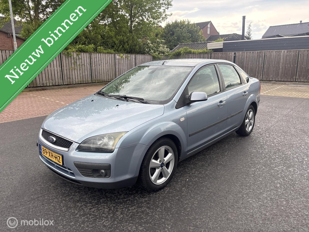 Ford Focus - 1.6-16V Futura Leuke auto - AutoWereld.nl