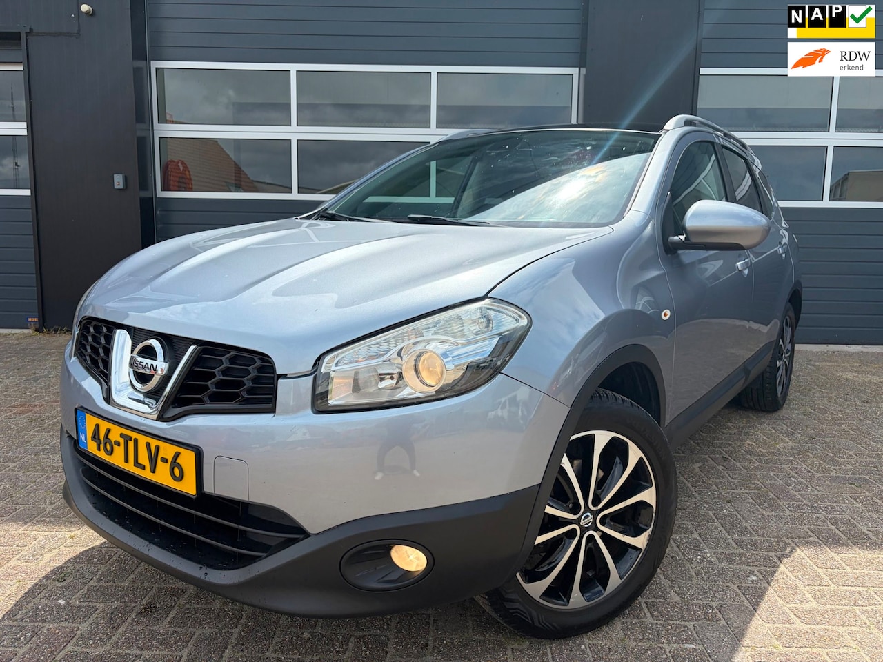 Nissan Qashqai+2 - 2.0|Airco|Cruise C|Pano|7 Zitter!!| - AutoWereld.nl