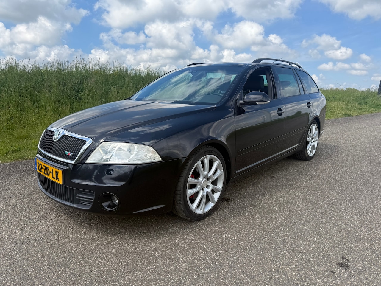 Skoda Octavia Combi - 2.0 TFSI RS incl apk garantie en kleine beurt ! - AutoWereld.nl