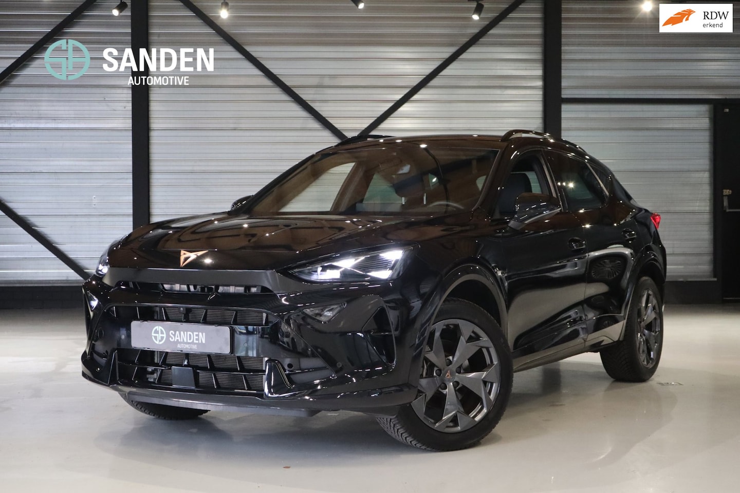 CUPRA Formentor - 1.5 TSI e Business 150PK|Automaat|Navi|360 Camera|LED|Sfeerverlichting|Hifi|Dodehoek senso - AutoWereld.nl