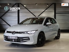 Volkswagen Golf - 1.5 TSI Life Edition|115PK|LED|Navigatie|Camera|Stoelverwarming|Head Up|