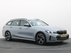 BMW 3-serie Touring - 320e M Sport Leder/Alcantara, Virtual Cockpit, LED, Elek. trekhaak, Apple Carplay, 18"