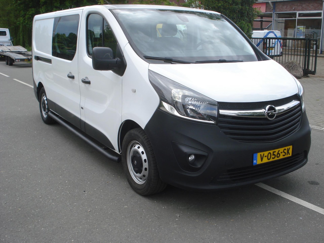 Opel Vivaro - 6 persoons 1.6 CDTi 95pk L2H1 dubbele cabine - AutoWereld.nl