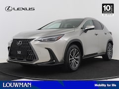 Lexus NX - 450h+ AWD Launch Edition | BTW Voertuig | Blind Spot Monitor | Head-Up Display | Stoelverw