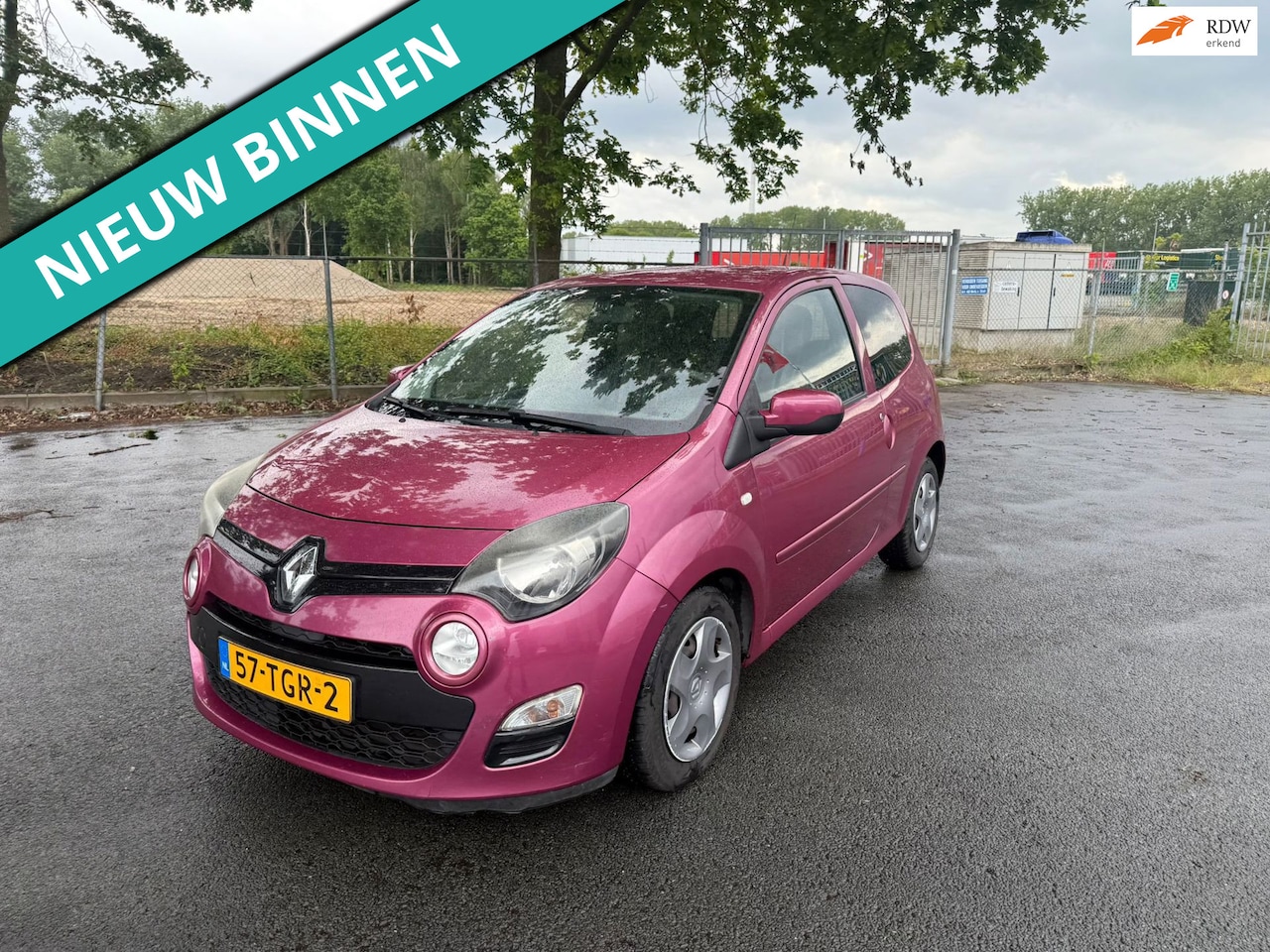 Renault Twingo - 1.2 16V Collection LEUKE AUTO RIJDT EN SCHAKELT GOED - AutoWereld.nl