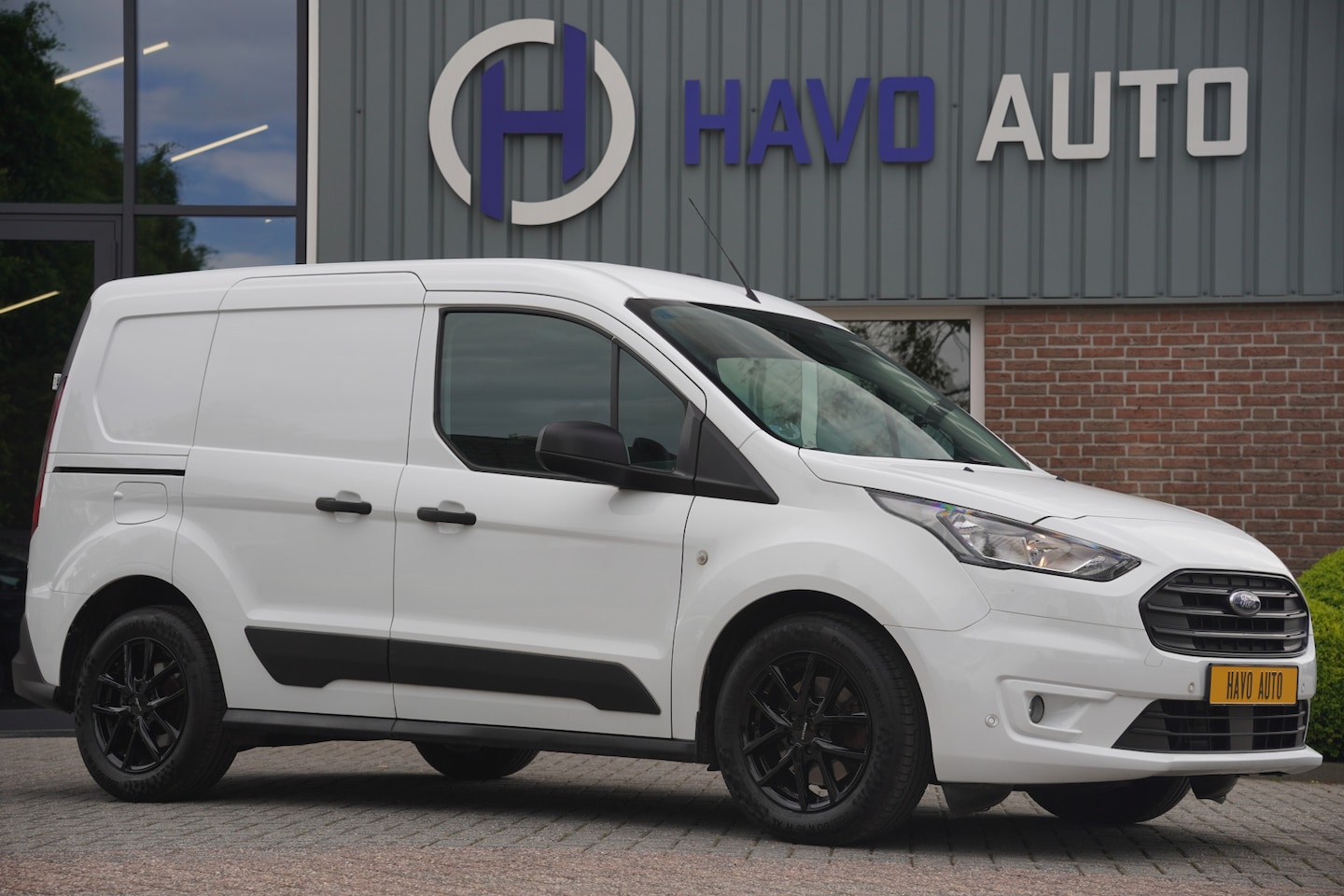 Ford Transit Connect - 1.0 Benzine, AIRCO, 3-ZITS, INCL. BTW-BPM - AutoWereld.nl