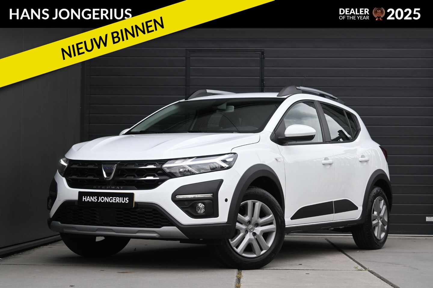 Dacia Sandero Stepway - TCe 90 Comfort | TREKHAAK | CAMERA | CRUISE CONTROL | AIRCO | PDC - AutoWereld.nl