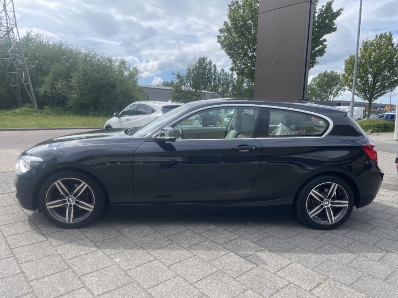 BMW 1-serie - 116i Upgrade Edition*RIJKLAARPRIJS*