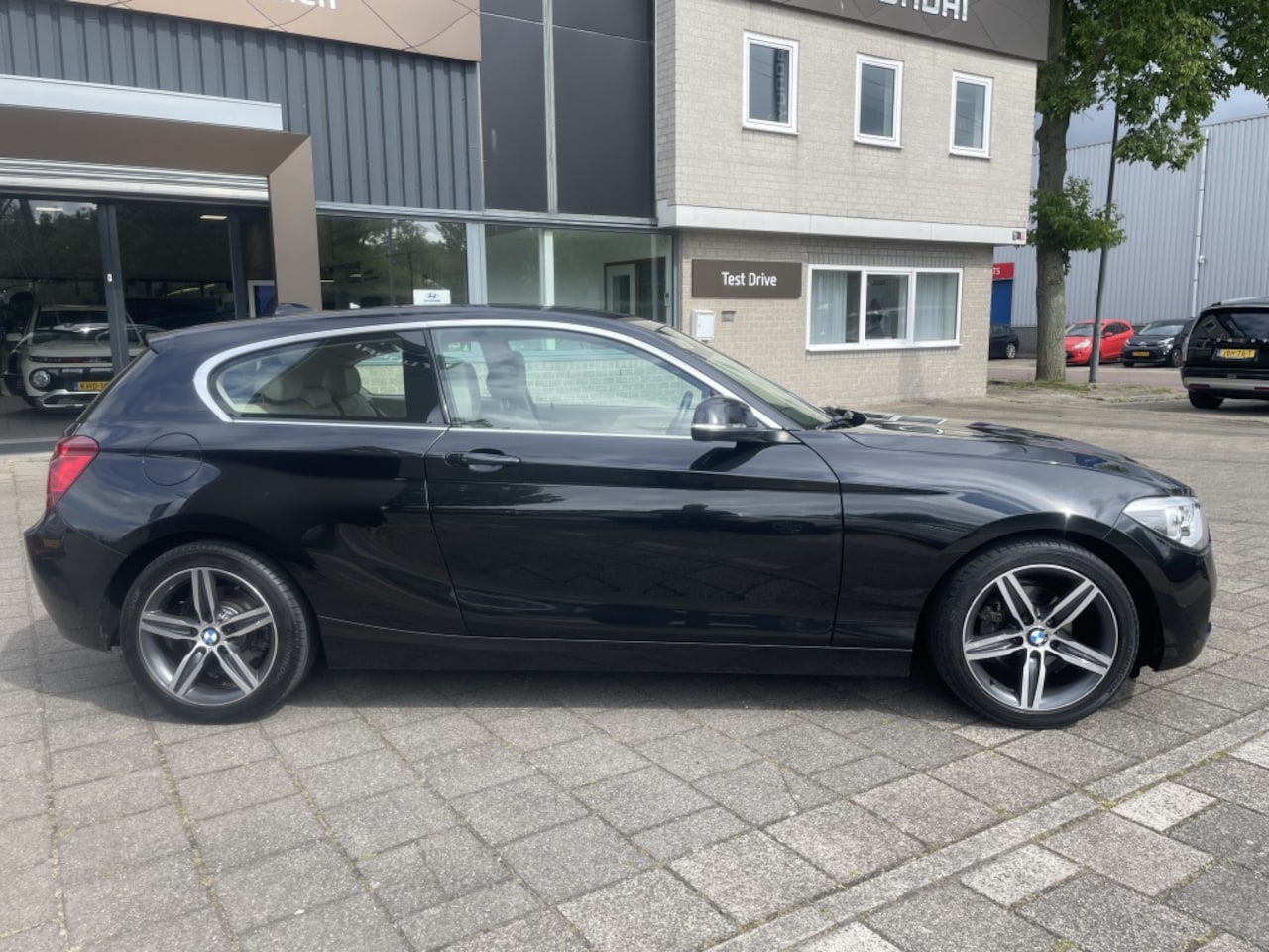 BMW 1-serie - 116i Upgrade Edition*RIJKLAARPRIJS*