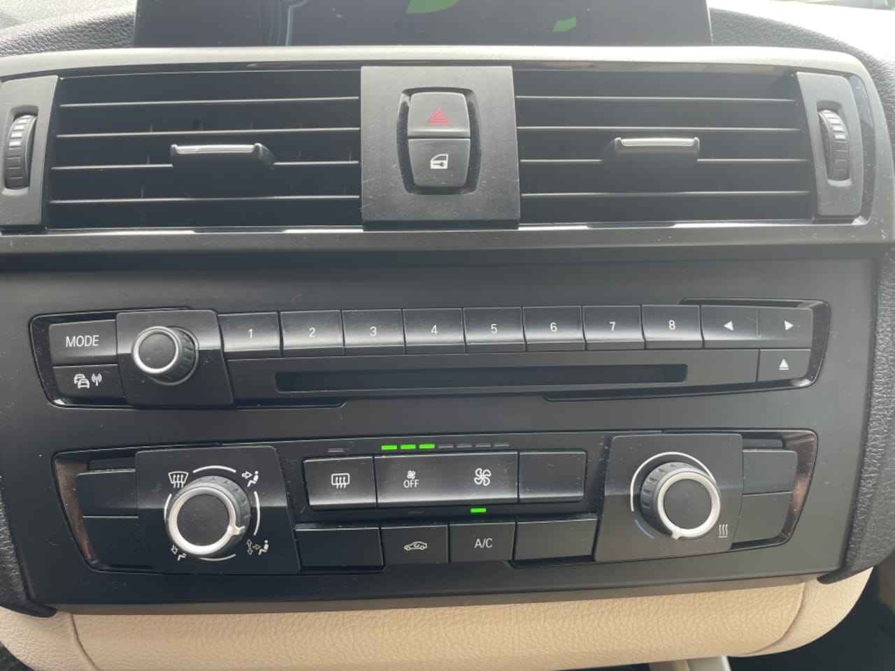 BMW 1-serie - 116i Upgrade Edition*RIJKLAARPRIJS*