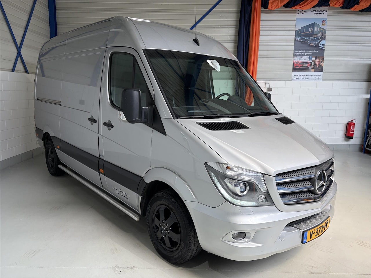 Mercedes-Benz Sprinter - 2.1 CDI 143pk AUT7, 3 Zits, 3500kg trek, Camera, Cruise, Bluetooth - AutoWereld.nl