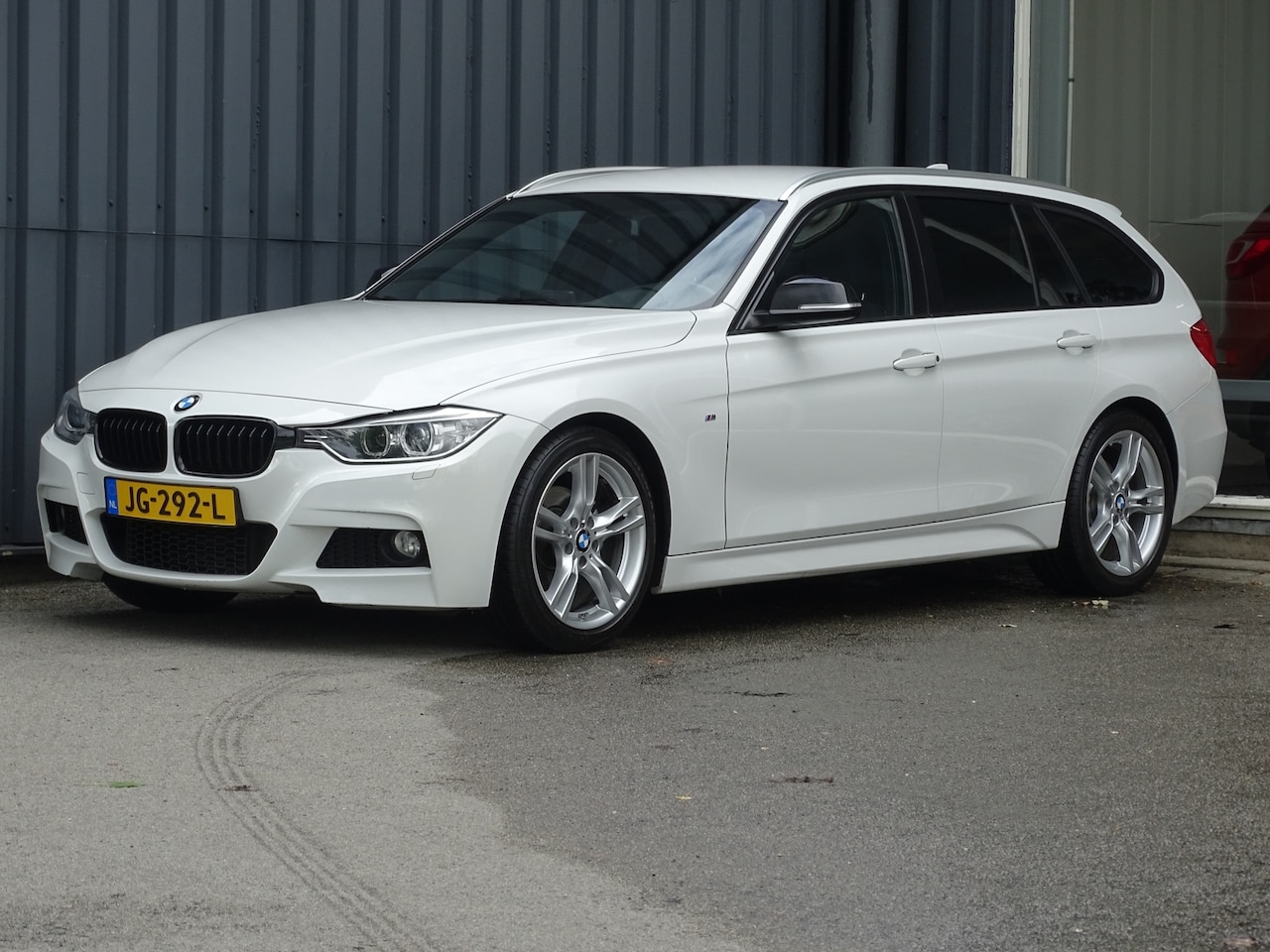 BMW 3-serie Touring - 316i M Sport Edition High Executive - AutoWereld.nl