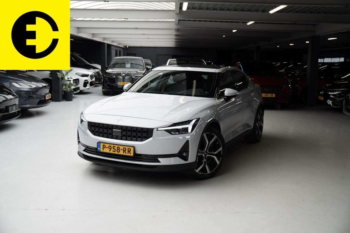 Polestar 2 - Long Range Dual Motor Performance 78kWh | Trekhaak | Stuurverwarming | Google - AutoWereld.nl