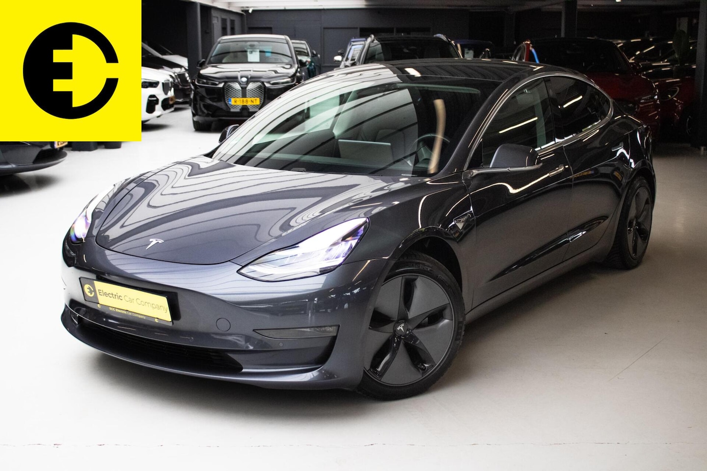 Tesla Model 3 - Long Range RWD Long Range AWD 75 kWh | Premium audio | Leder | Camera - AutoWereld.nl